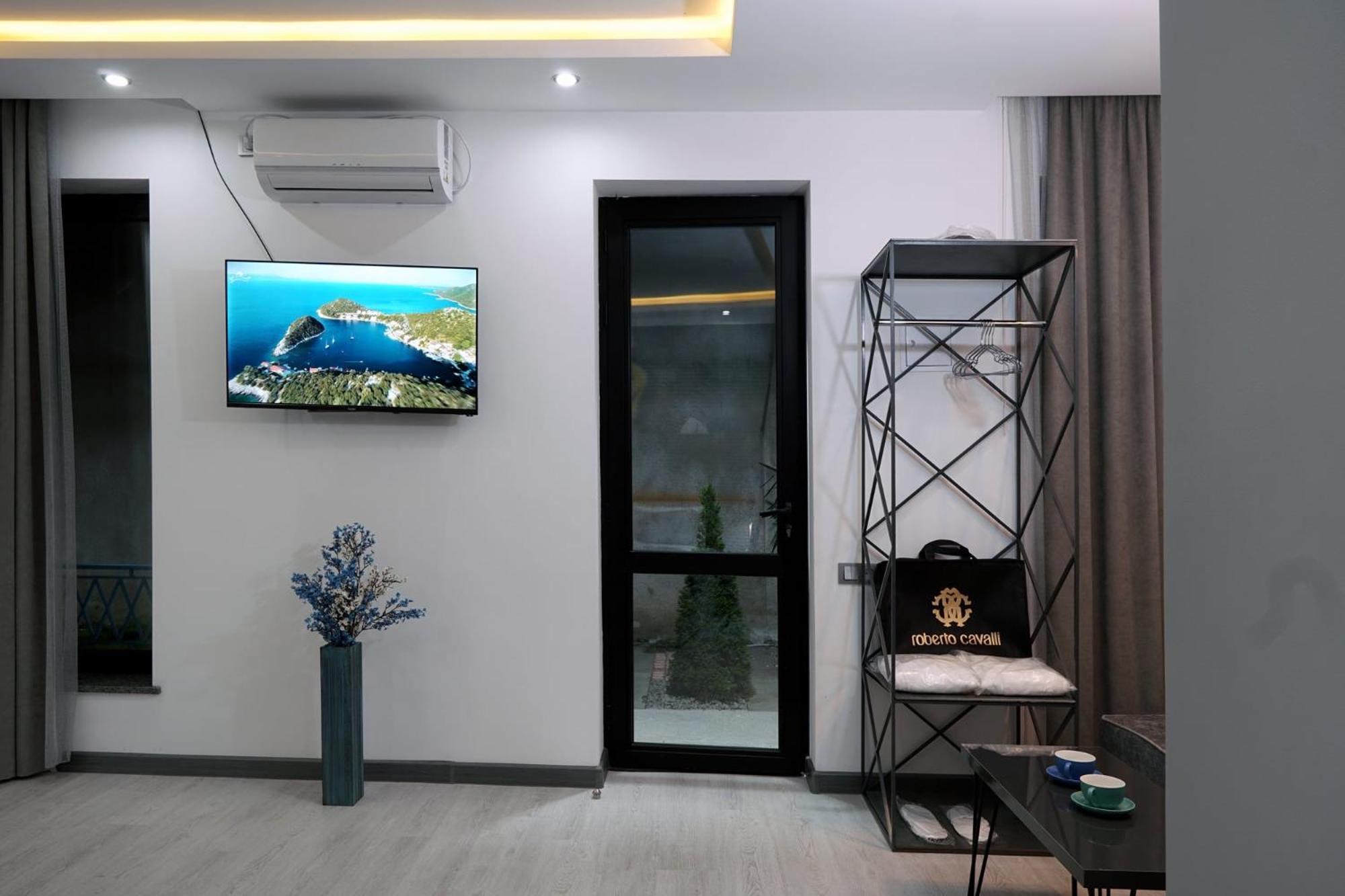 Hotel Varla Κουτάισι Εξωτερικό φωτογραφία