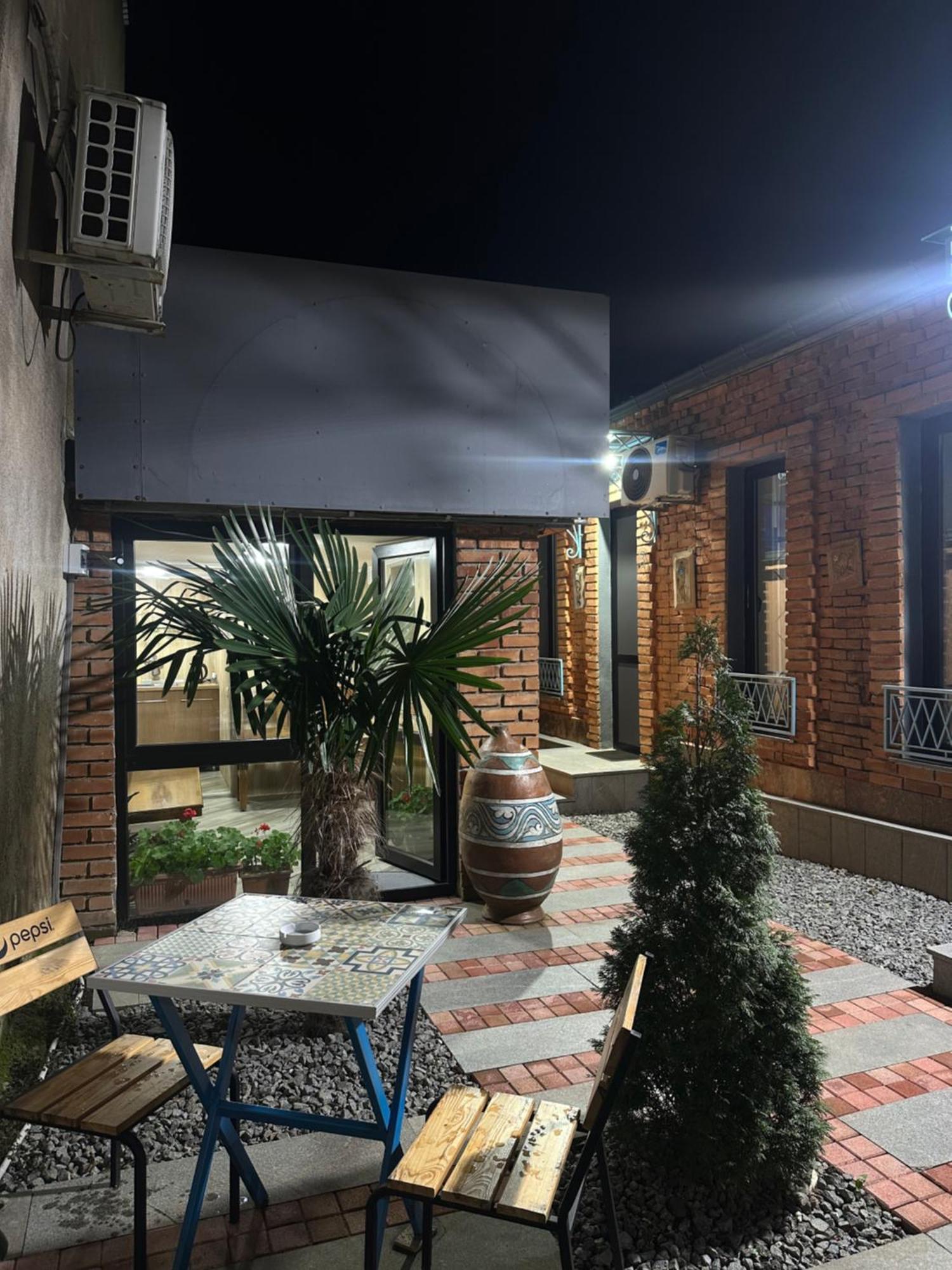 Hotel Varla Κουτάισι Εξωτερικό φωτογραφία